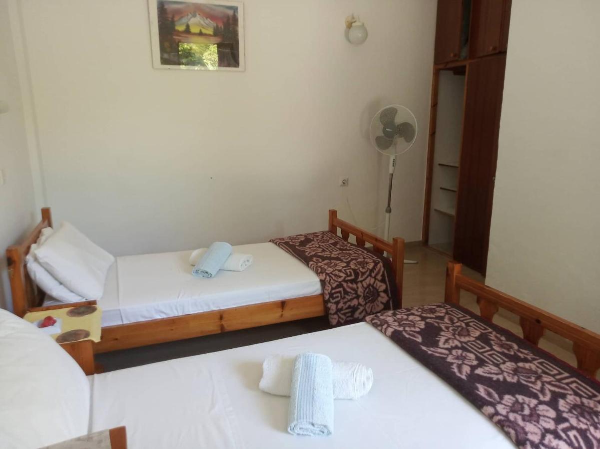 Villa Kaloudis Rooms Агиос-Георгиос Экстерьер фото