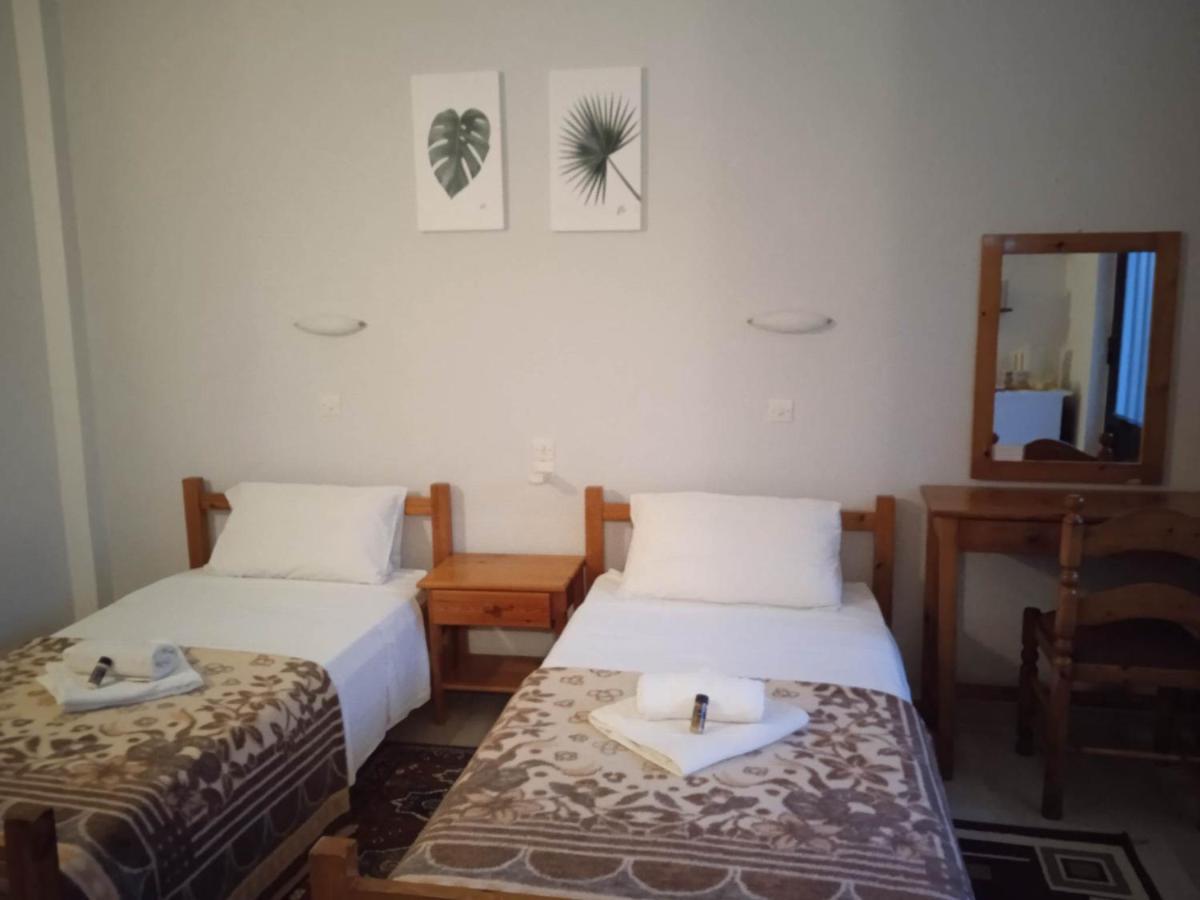 Villa Kaloudis Rooms Агиос-Георгиос Экстерьер фото