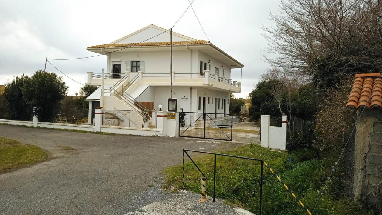 Villa Kaloudis Rooms Агиос-Георгиос Экстерьер фото